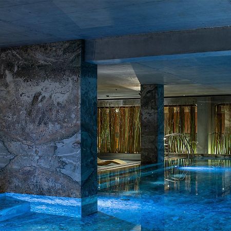 Hotel Warszawa Esterno foto The spa at The Landmark