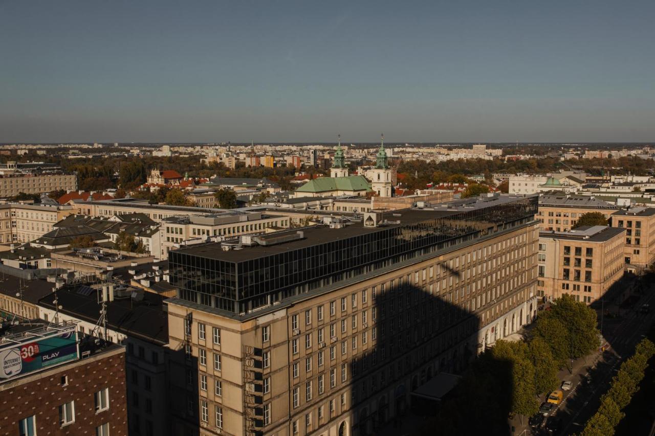 Hotel Warszawa Esterno foto The building of the university library
