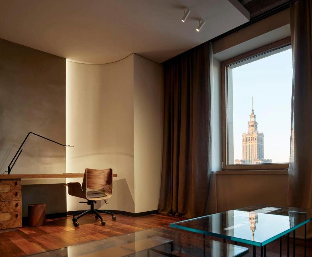 Hotel Warszawa Esterno foto